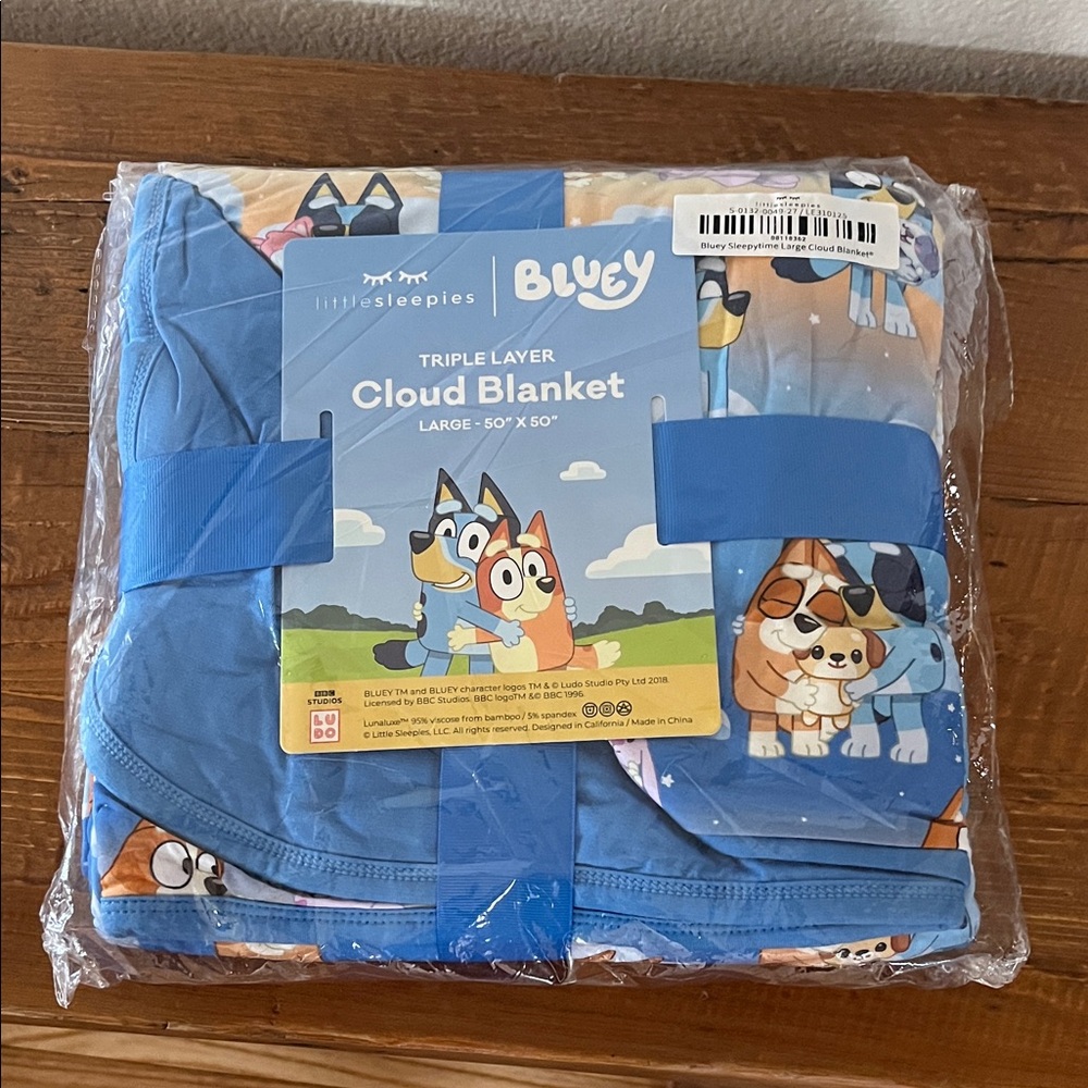 Little Sleepies Bluey Cloud Blanket - NEW